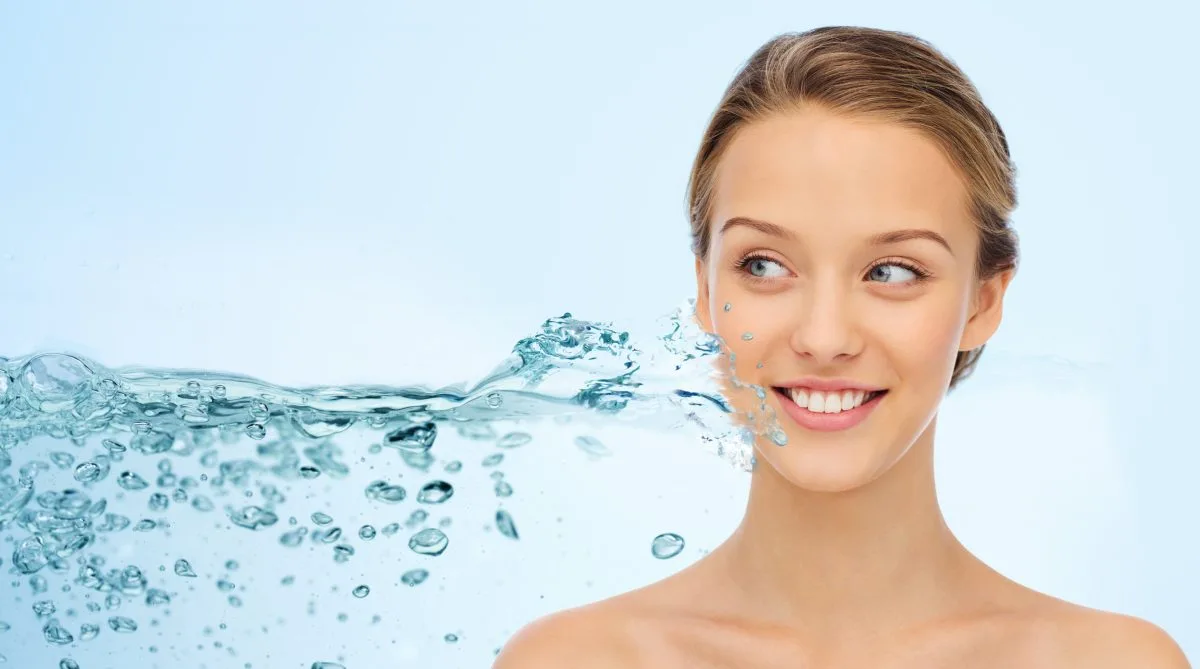 هیدرولیفت چیست و چه تأثیری روی پوست دارد؟